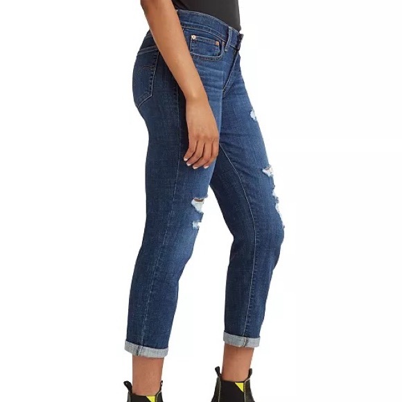 Levi’s Boyfriend Jeans - Picture 2 of 6